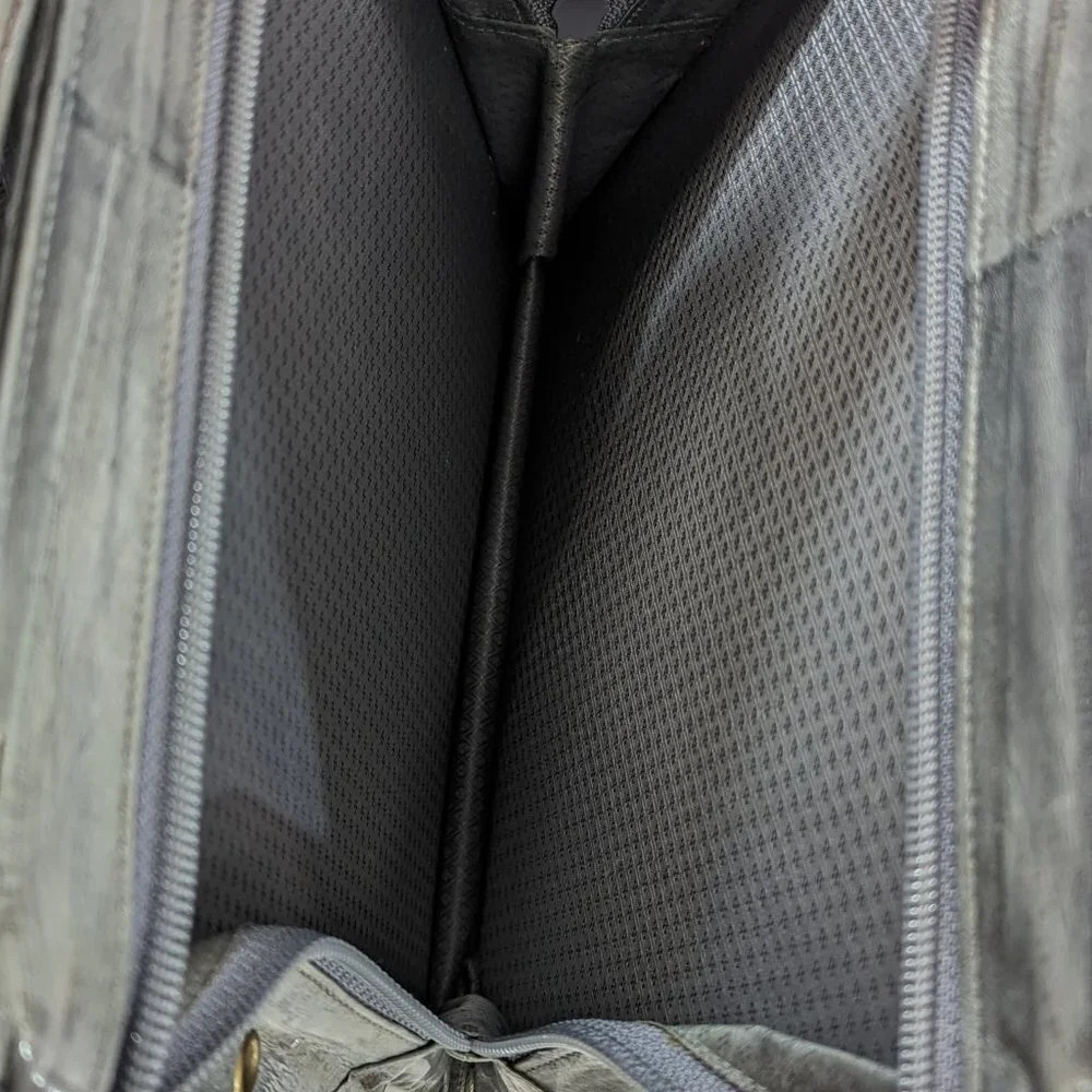 Leather of  the Sea Gray Square Structured Purse - Picture 8 of 9